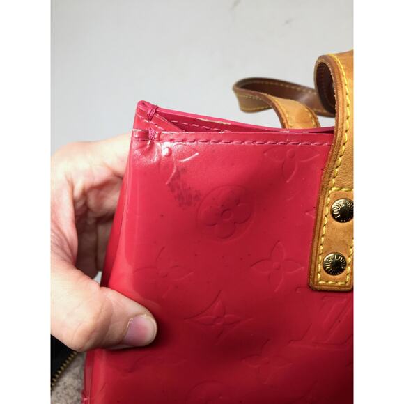 Louis Vuitton Monogram Vernis Reade PM Hand Bag in Red M91088 - Picture 3 of 16